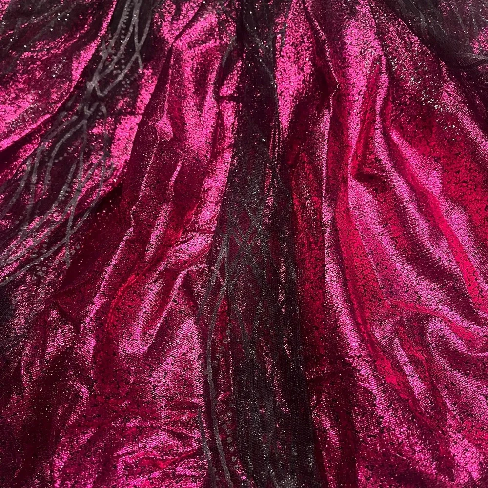 Shimmer Witch girls 3-4t costume. Beautiful shiny bright pink/ black dress&hat.